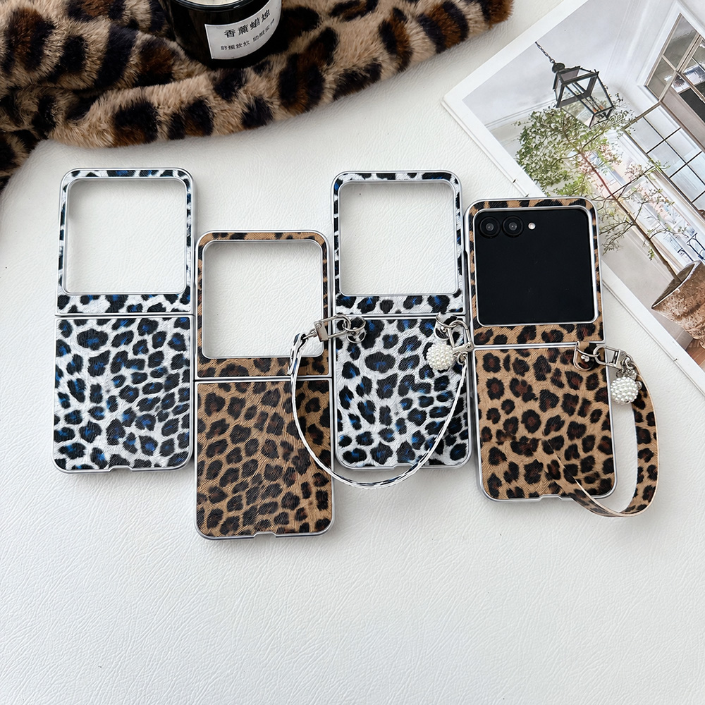 Travel Access - Luipaardprint Opvouwbare Flip Telefoonhoes Voor Motorola