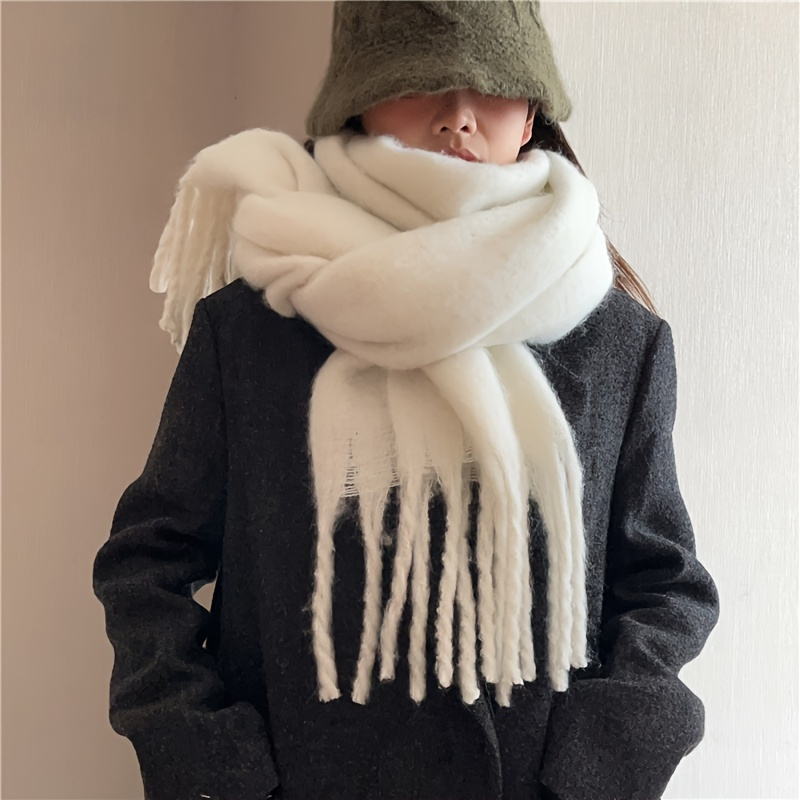 Travel Accessories To Gift - Elegante en dikke wintersjaal met kwastjes