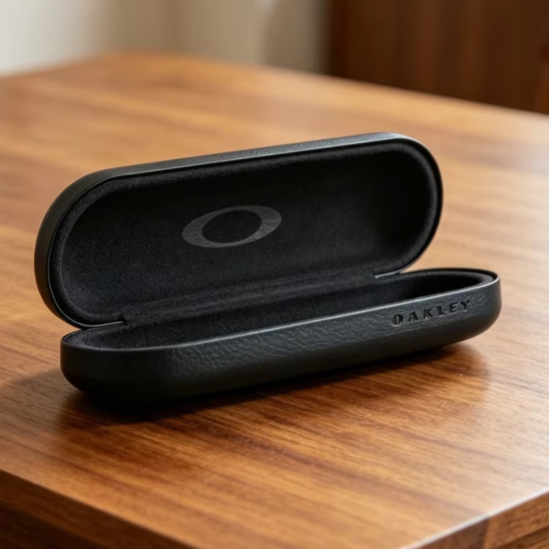 Oakley harde lederen zonnebril - Travel Accessories Gifts For Men recensie en prijs