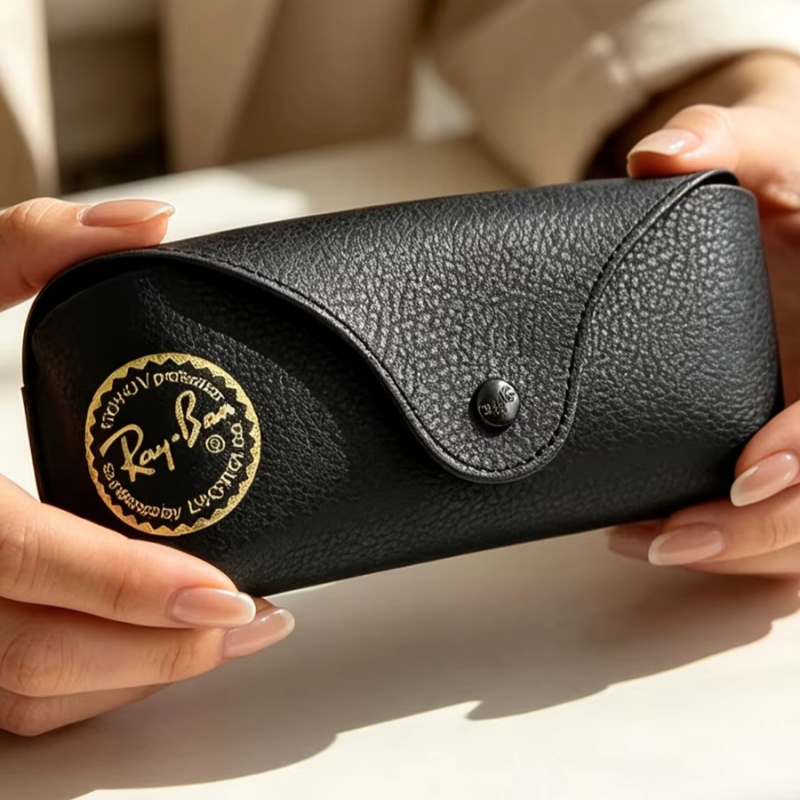 Ray-Ban lederen zonnebrillenko - Travel Accessories Gifts For Men recensie en prijs