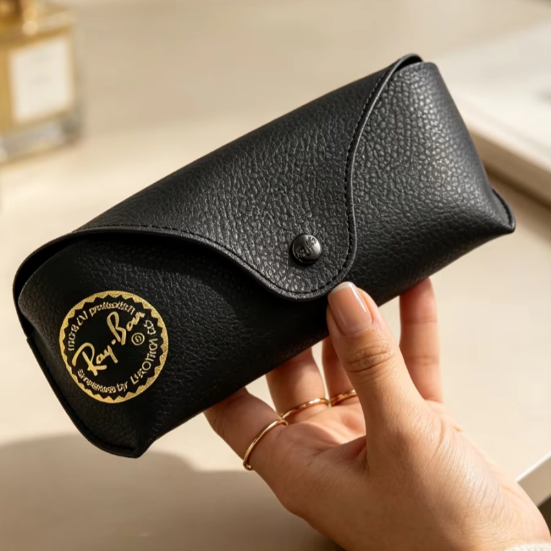 Ray-Ban lederen zonnebrillenko - Travel Accessories Gifts For Men recensie en prijs